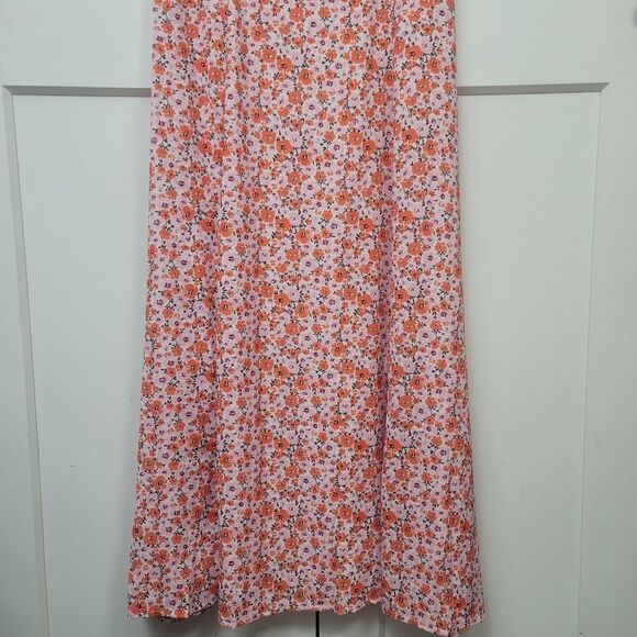 V-Neck Sleeveless Floral Print Maxi Dress, Medium - Picture 7 of 11